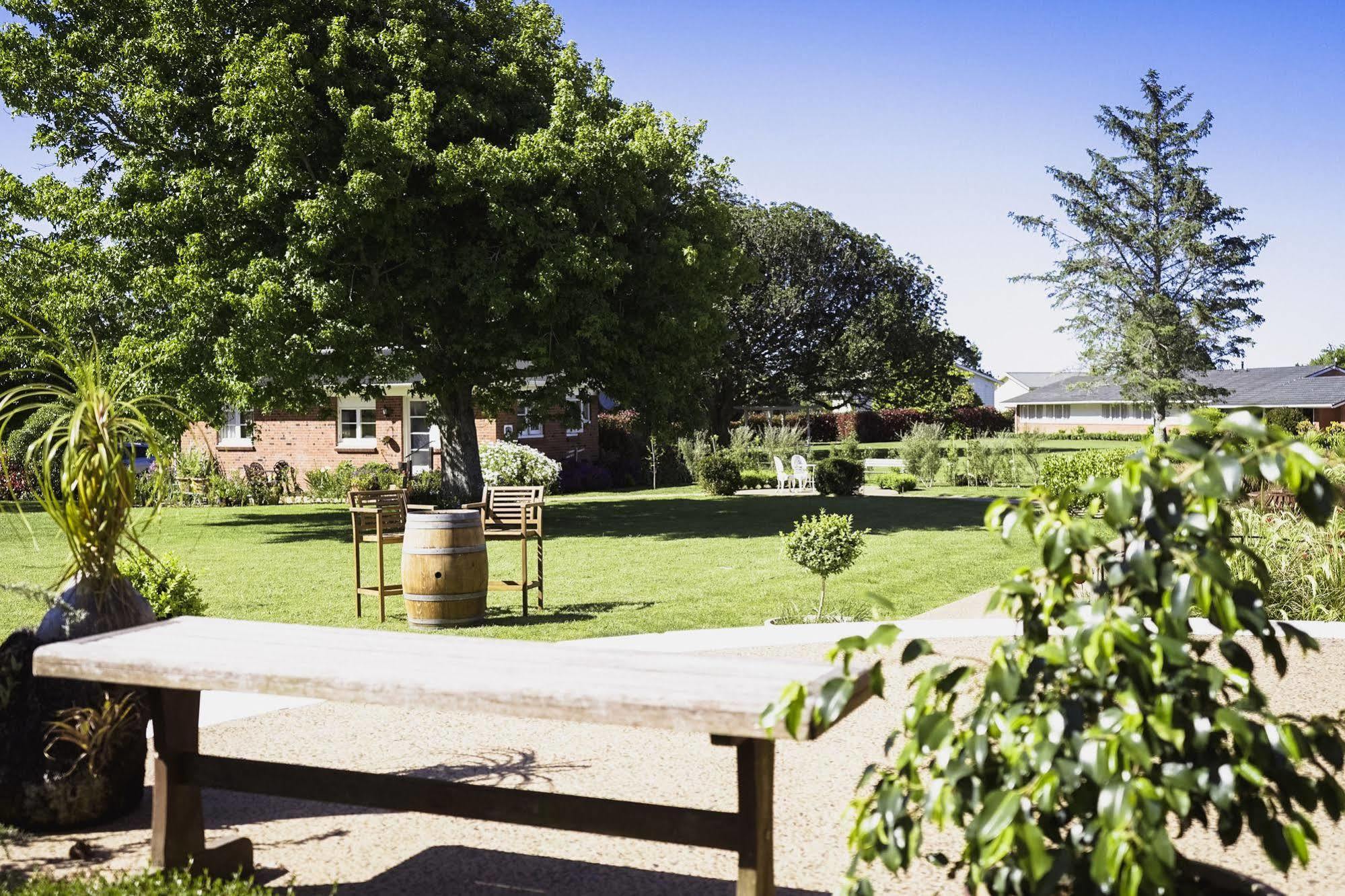 Lavalla Estate Tuakau Exterior foto